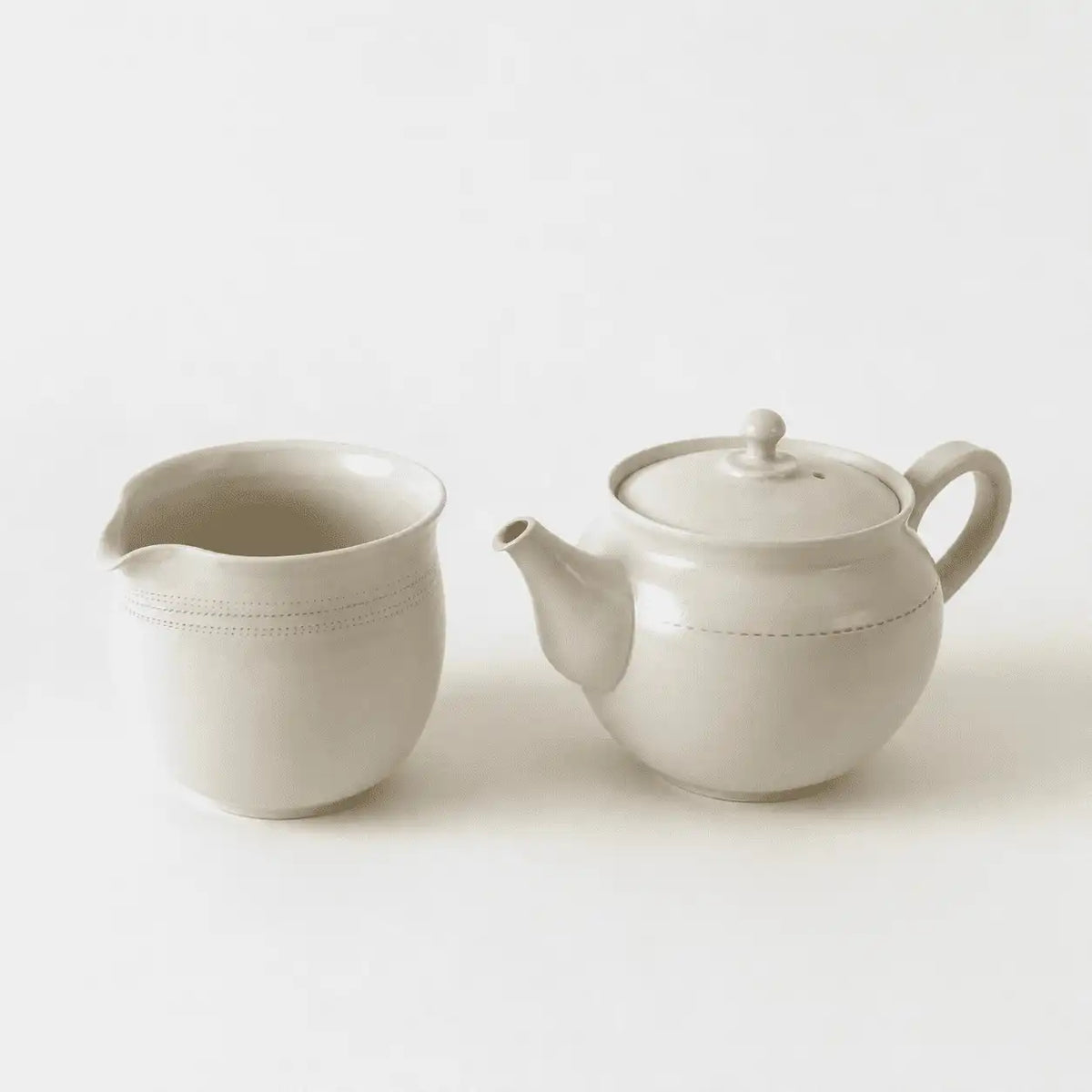 White Tokoname Teaware Set